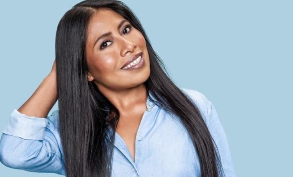 Yalitza Aparicio se muestra en traje de baño desde la playa