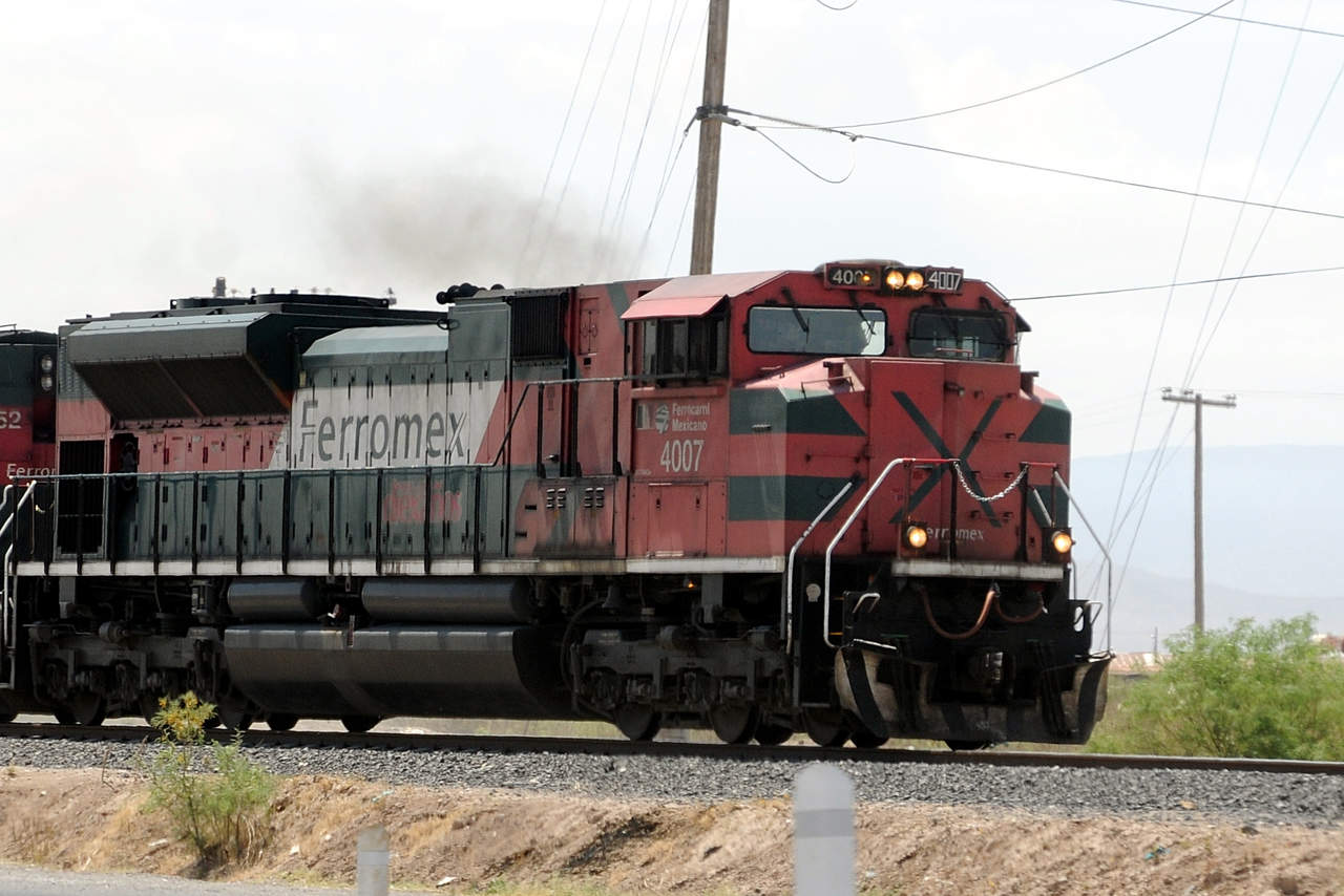 tren ferromex de juguete