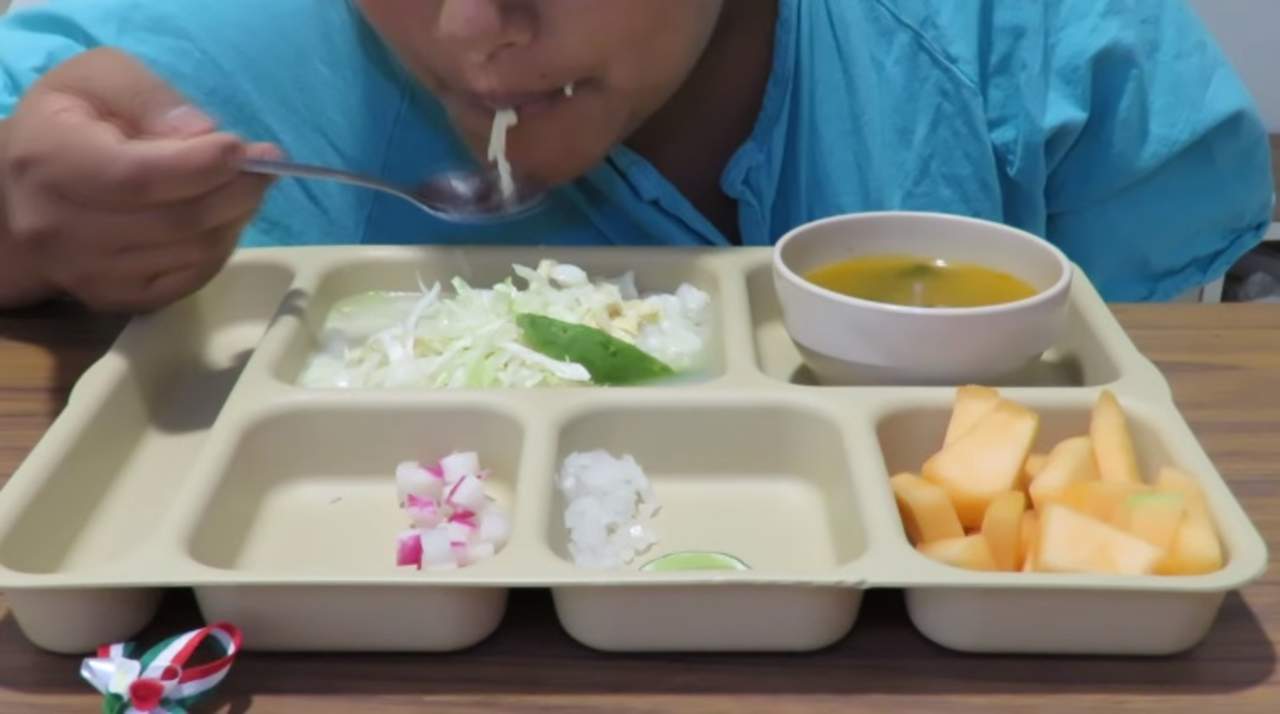 Video El Imss Sirve Pozole A Sus Pacientes