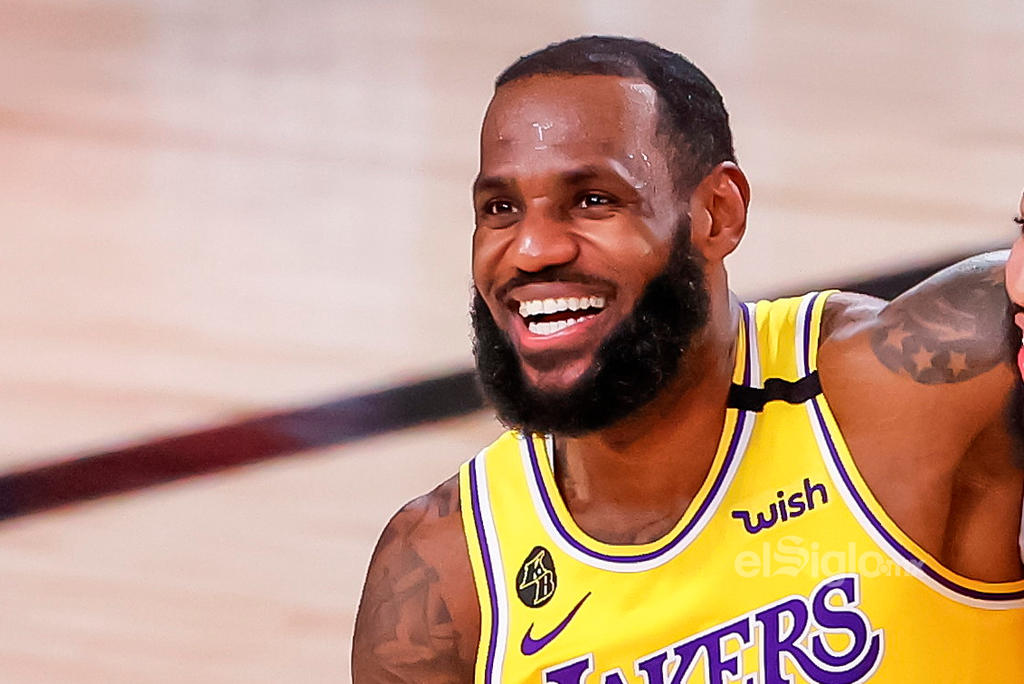 LeBron James extiende su contrato con los Lakers dos aÃ±os mÃ¡s por 85