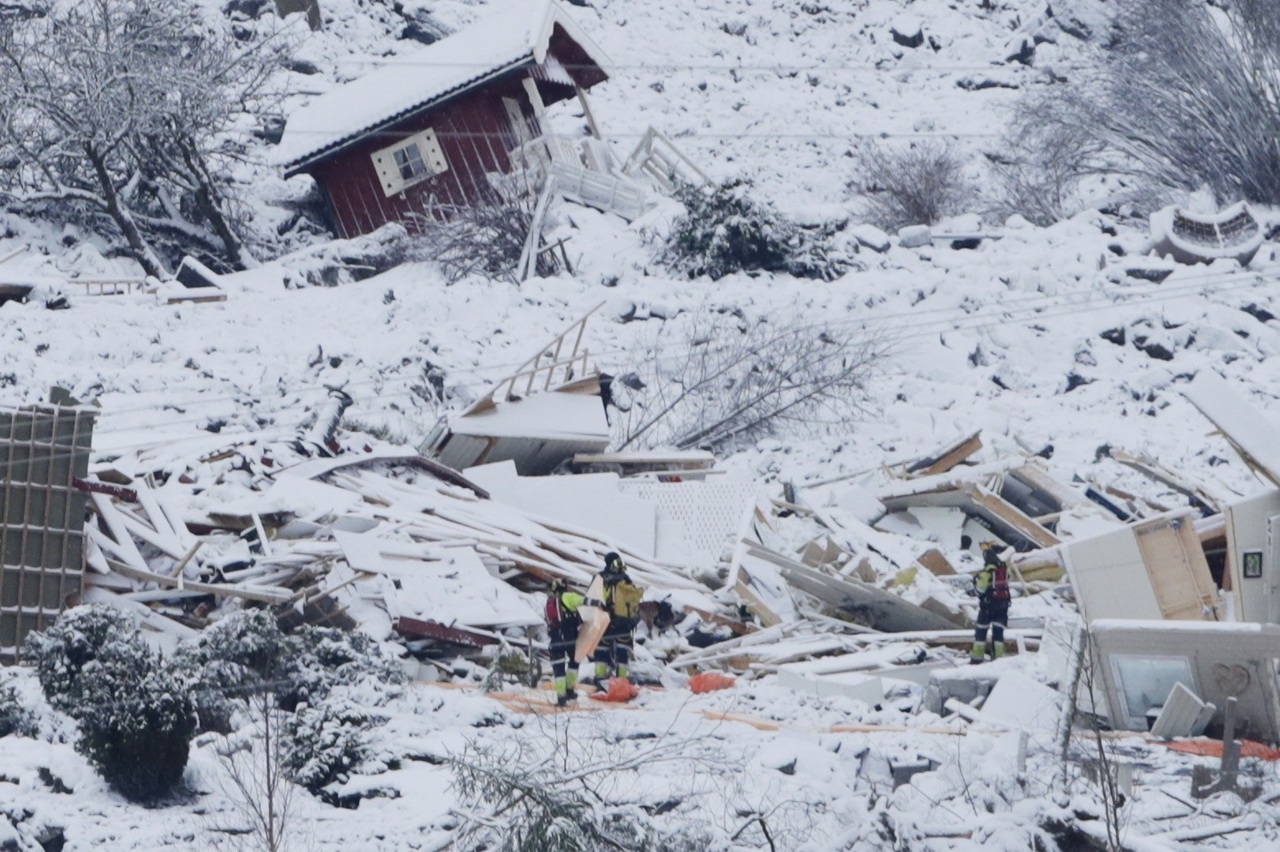 Van 3 Muertos Por Alud De Nieve En Noruega