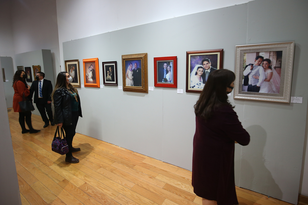 Museo de la Ciudad repasa la 'fotografía de boda'