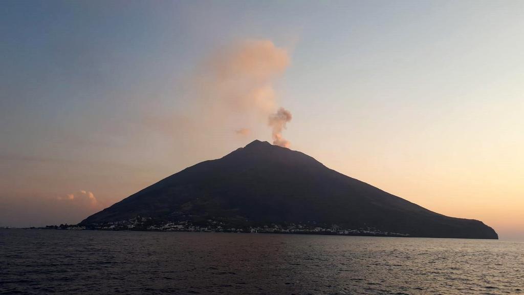 Usano l’intelligenza artificiale per comprendere il comportamento dei vulcani in Italia